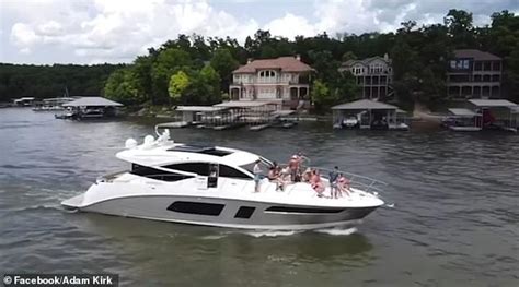 Missouri Officials Tell Lake Of The Ozarks Party Goers To Self