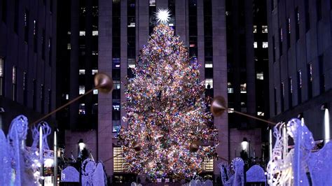 Rockefeller Christmas Tree On Its Way To New York City Herald Sun
