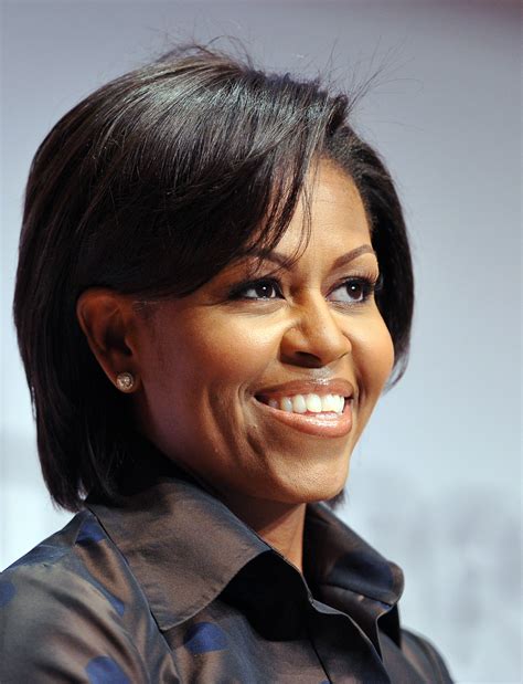 Michelle Obama the First Lady, biography, facts and quotes