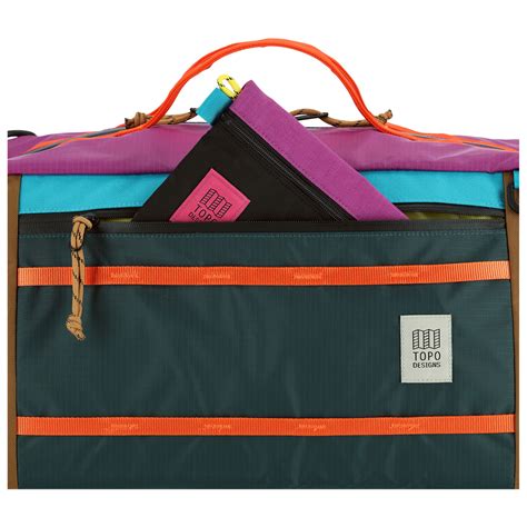 Topo Designs Mountain Duffel Luggage Free Uk Delivery Alpinetrek