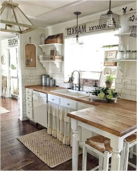 Awesome 37 Best Farmhouse Kitchen Cabinet For Tiny House