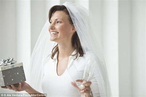 Japanese Company Sells Solo Weddings Where Girls Get Married Without A Man Daily Mail Online