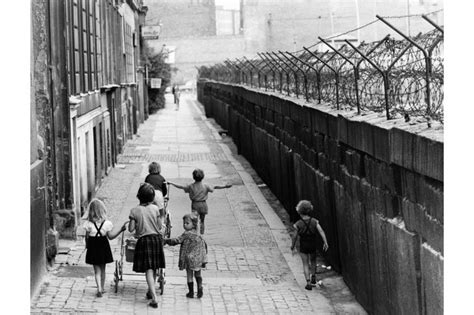 How Did The Berlin Wall Separate Families
