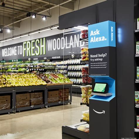 Chicago Inno New Amazon Fresh Grocery Store Opens In Oak Lawn
