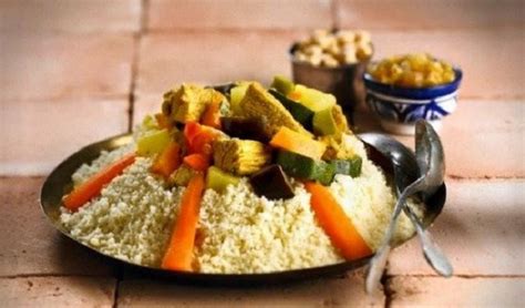 Dans cette rubrique, vous trouverez des préparations pour gateaux toutes prêtes des meilleurs gateaux ! Couscous rapide en cocotte minute - Cuisine Marocaine