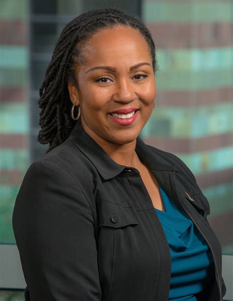 Roxann Favors Named Assistant Directorchief Revenue Officer At Phoenix