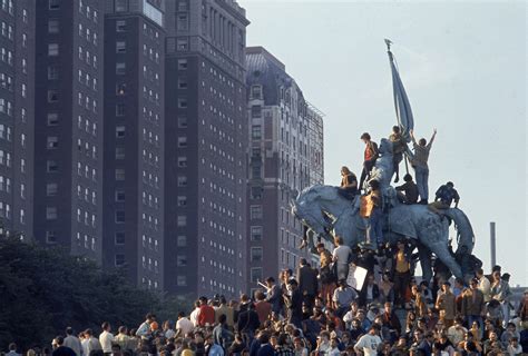 Inside 1968s Chicago Democratic National Convention Protest Time