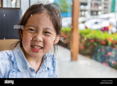 Happy Asian Child Hi Res Stock Photography And Images Alamy