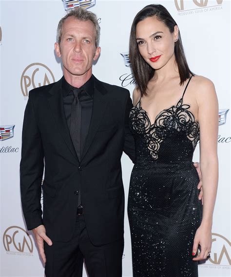 Who is gal gadot husband ? Gal Gadot Husband : Gal Gadot With Her Husband Yaron ...