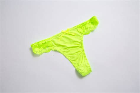 neon green top sexy underwear set hot bras cotton brassiere women lingerie thong set lace plus