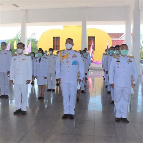 ในหลวงพระราชทานปฏิทินหลวงปี64 แก่ผู้ลงนามถวายพระพรวันปีใหม่ 29 ธันวาคม พ.ศ. ผบก.ภ.จว.ฉะเชิงเทรา ร่วมกิจกรรม วันเฉลิมพระชนมพรรษาสมเด็จ ...