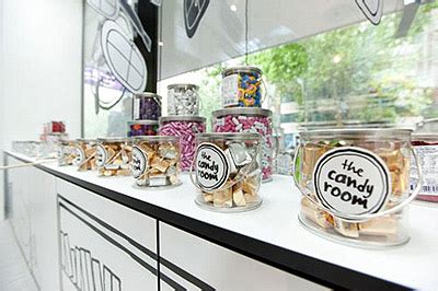 Creative Candy Store Interior Design - Commercial Interior ...