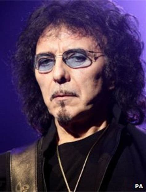 Tony Iommi to undergo treatment for lymphoma - BBC News