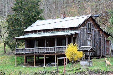 #7 of 18 things to do in prestonsburg. Visit Butcher Hollow - Birthplace of Loretta Lynn