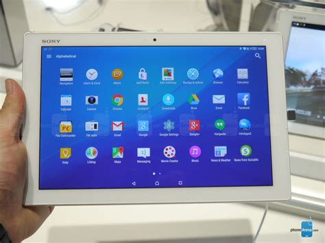 The sony xperia z4 tablet is a great alternative to the ipad. Sony Xperia Z4 Tablet hands-on | PhoneArena reviews