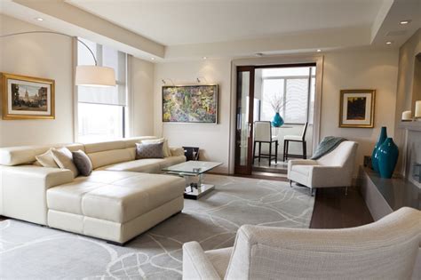 Luxurious Condo Living Room Contemporary Living Room Toronto By