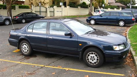 Aussie Old Parked Cars 1995 Nissan Maxima 30 Gv
