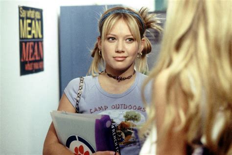The Lizzie Mcguire Reboot Is Officially Canceled—heres Why Who What Wear
