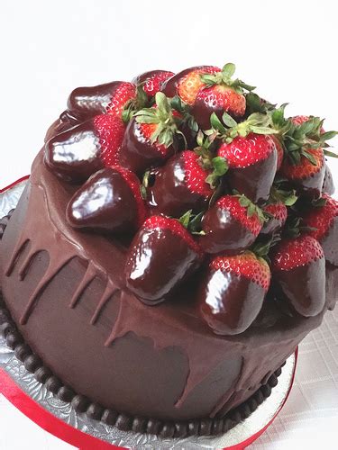 Strawberry chocolate cake is like the best chocolate covered strawberries you've ever eaten!!! Frosted: Chocolate Covered Strawberry Gourmet Cake and Cupcakes