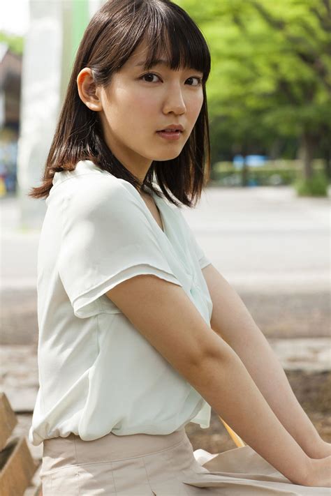 Facebooktwitterline吉岡里帆が女優として ブレイクしていますね♪ そんな彼女の 個人的にどうしても 気になってしまうことが あります。 それは整形疑惑です。。 ・・・. 大盛りあがりGO 吉岡里帆 水着・グラビア画像35