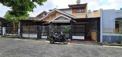Dalam Perumahan Green House Di Brontokusuman Yogyakarta Ib