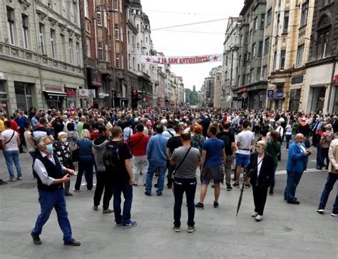 Bosnia Protesters Condemn Mass For Wwii Croat Nazi Collaborators Bbc