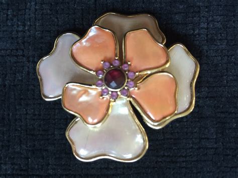 Vintage Flower Brooch Large Pink And White With Ruby Etsy New Zealand