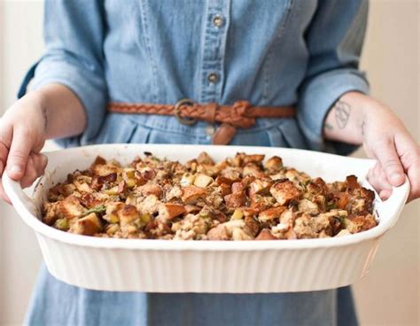 The Best Stuffing Recipes For Thanksgiving Dinner Huffpost
