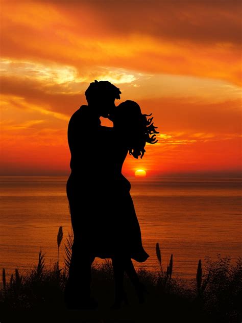Silhouette Love Romantic Silhouette Couple Kiss Sunset Seascape