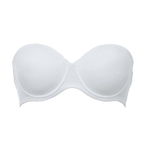 The Guide To Strapless Bras For A Large Bust Chatelaine Chatelaine