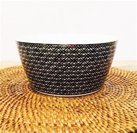 Check spelling or type a new query. Jual MANGKOK KERAMIK WARNA HITAM MOTIF KOTAK-KOTAK PUTIH ...