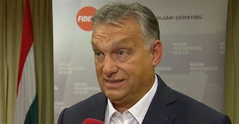 Várkonyi elmondása szerint az okos és művelt férfiakat szereti Kezdődik: Hatalmas tisztogatásba kezd Orbán a kudarcos ...