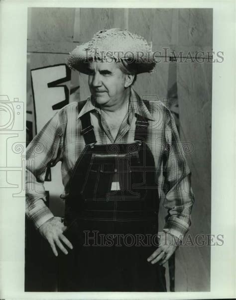1980 Press Photo Ed Mcmahon Guest Stars On Hee Haw Television Show