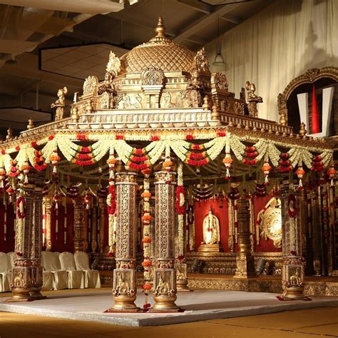 Stunning Mandap Decor Ideas For The Indoor Wedding Mandap Decor Wedding Mandap Indian