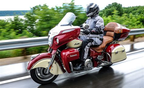 From commuters to sports bikes, from near future upcoming bikes. 2015 Indian Roadmaster Cruiser Motorcycle Launched For INR ...