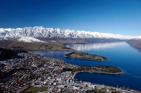 The warmest months (summer) are january and. Take a Ski trip to Queenstown, New Zealand - Places To Go ...