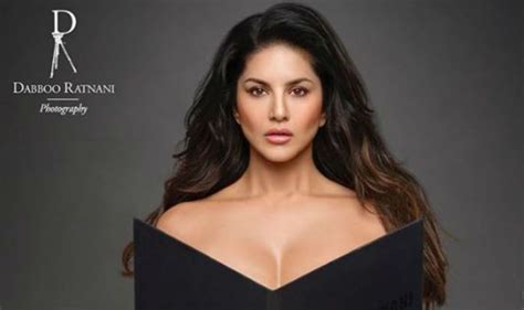 Bollywood Sizzler Sunny Leone Goes Nude For Dabboo Ratnanis Calendar Looks Smouldering 28810