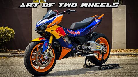 HONDA WINNER X NAKED ft. KTM RC8 [ART OF TWO WHEELS] 
