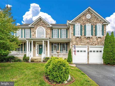 20620 Woodbridge Dr, Hagerstown, MD 21742 - MLS MDWA2018584 - Coldwell