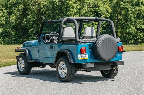 1993 Jeep Wrangler Image Abyss