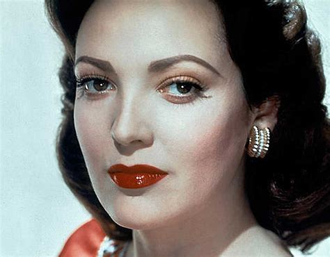 Famous 1940s Hollywood Faces And Their Make Up Glamour Daze