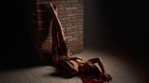 Valeria Viola Skinny Brunette Beauty Nude On The Floor Showing Her Fit