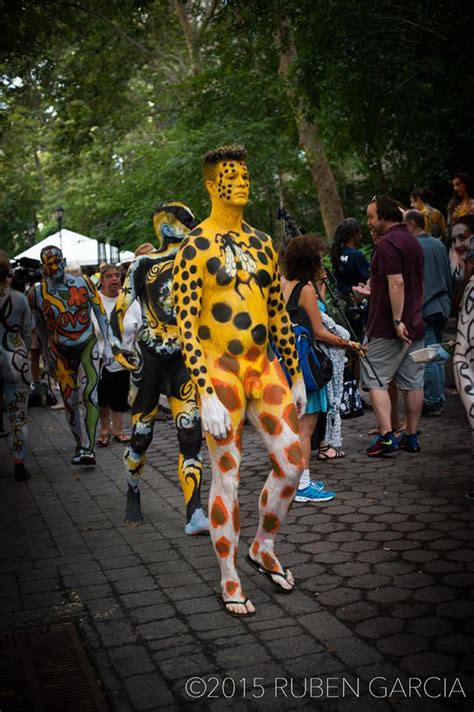 Potresta Fax Sukne Body Painting Day New York City Shetland Poklop Turnaj