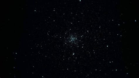 m56 globular cluster via white phosphor night vision in real time youtube