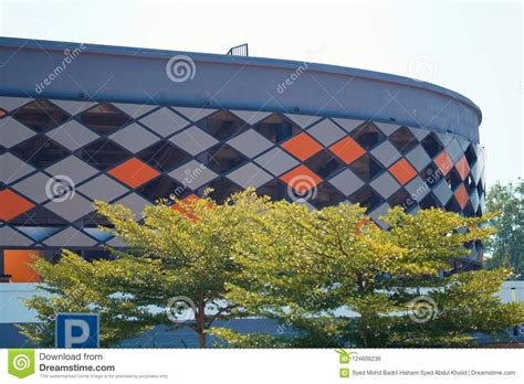 Stadium tun abdul razak / star) er et fotballstadion i jengka , maran district , pahang , malaysia. Stadium Tun Abdul Razak Jengka Stock Photo - Image of ...