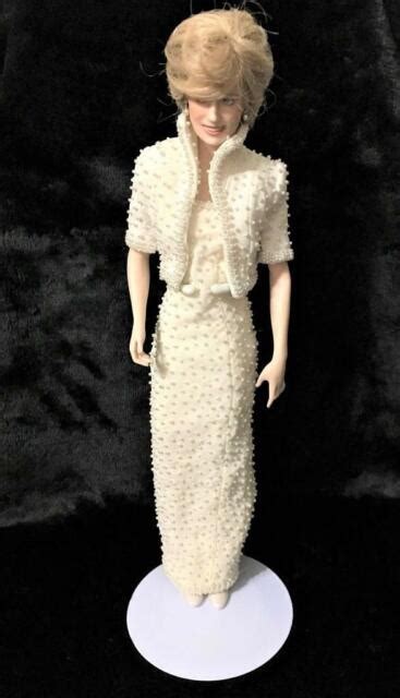 Princess Diana Porcelain Doll Lt Ed In Elvis Dress Pearl Gown