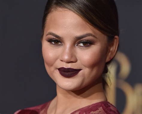 Chrissy Teigen Just Called Out A Man For Taking Pictures Of Her Breast