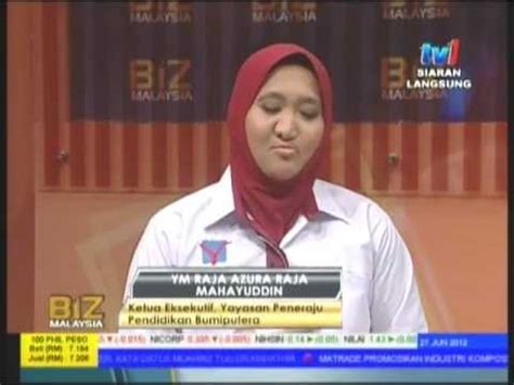 Raja azura raja mahayuddin chairman of the board at usim tijarah holdings sdn bhd federal territory of kuala lumpur, malaysia. Raja Azura in Biz Malaysia - YouTube