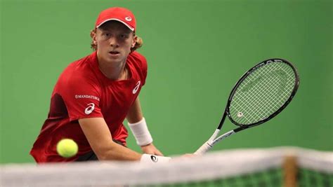 Emil ruusuvuori upsets alexander zverev. ATP Miami Open 2021: Carlos Alcaraz vs Emil Ruusuvuori ...