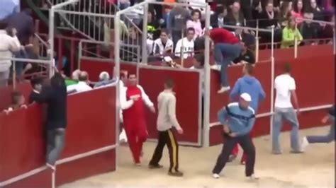 Most Awesome Bullfighting Festival Crazy Bull Attack People